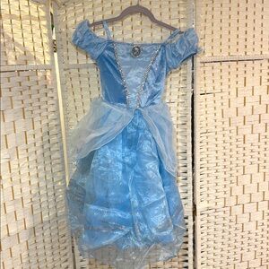 Halloween Disney Cinderella dress Blue excellent condition 5/6
